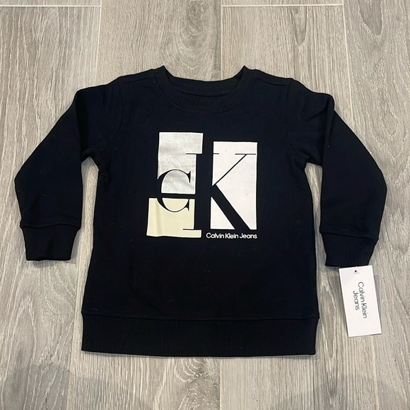 NWT Calvin Klein Black Sweatshirt - Size 3T - Picture 1 of 8